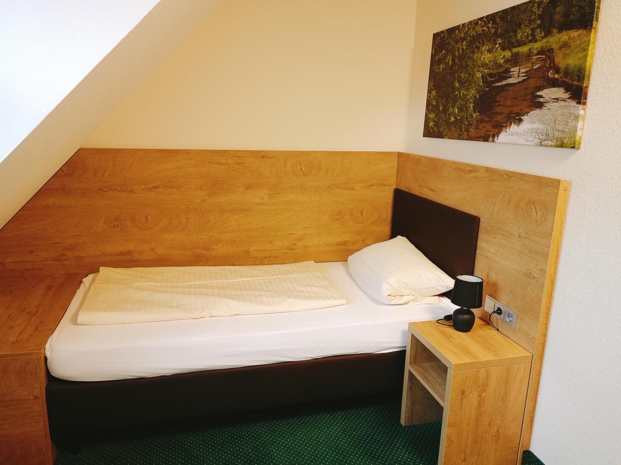 Hotel Gasthof Zum Loewen Фельбург Экстерьер фото