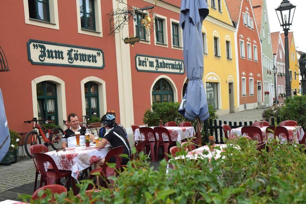 Hotel Gasthof Zum Loewen Фельбург Экстерьер фото